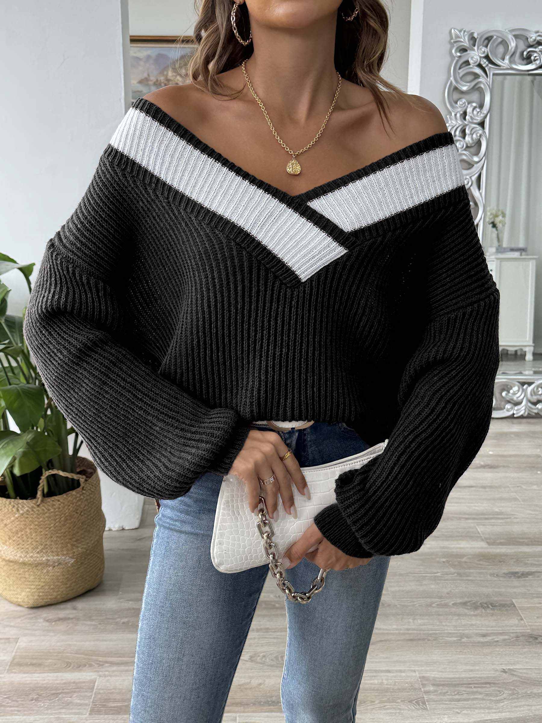 Color Block Long Sleeve Sweater - Love Salve
